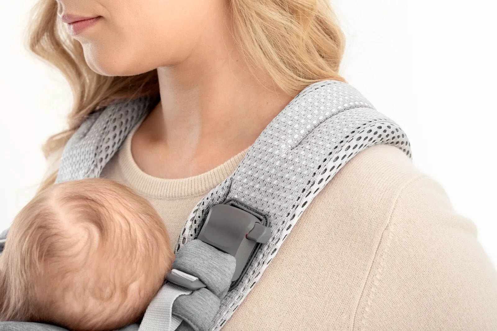 BabyBjörn Baby Carrier Harmony and Carrier Cover Bundle