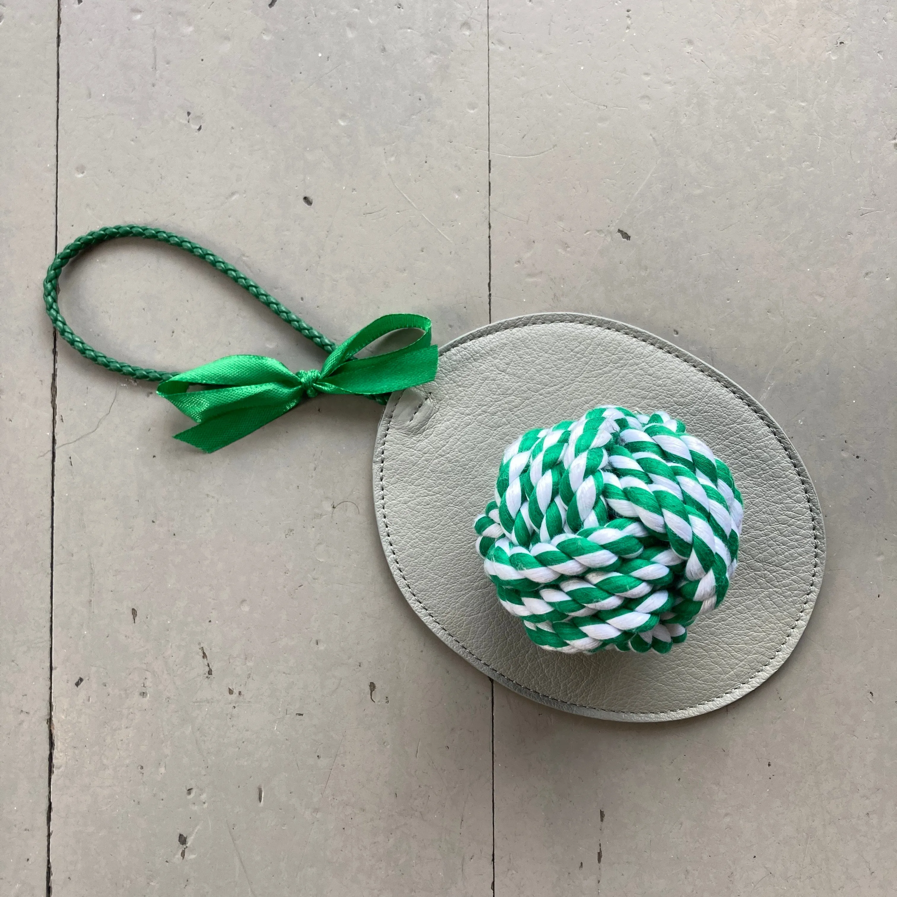 Poop Pouch 'Leaf'